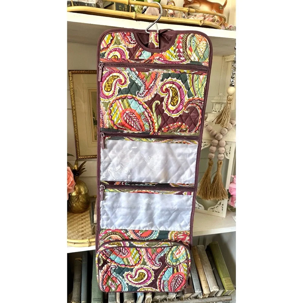 Vera Bradley hanging organizer in Heirloom Paisley Pattern